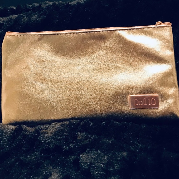 ⭐️ Host Pick ⭐️ Doll 10 Limited Edition 8 Piece Professional Brush Set - Picture 2 of 4